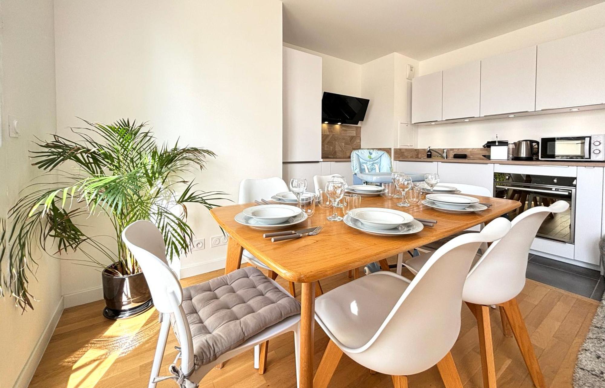 L Eiffel Disney 5Min Paris 35Min Parking Terrasse Serris Exterior photo